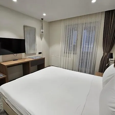 Hotel Pasa 3*